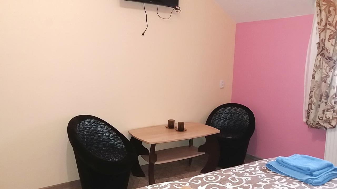 Hotel Днепър Екстериор снимка