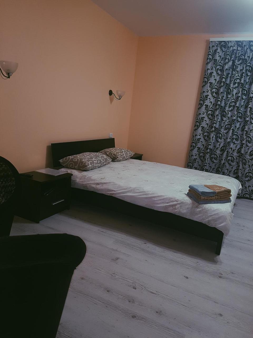 Hotel Днепър Екстериор снимка